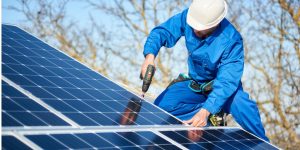 Installation Maintenance Panneaux Solaires Photovoltaïques à Serquigny